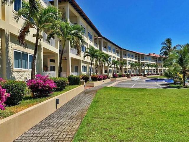 Hermoso Condominio De Alta Calidad En Planta Baja En Las Olas