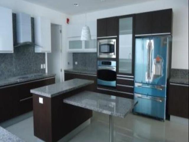 Departamento venta en Santiago de Surco, Lima Metropolitana