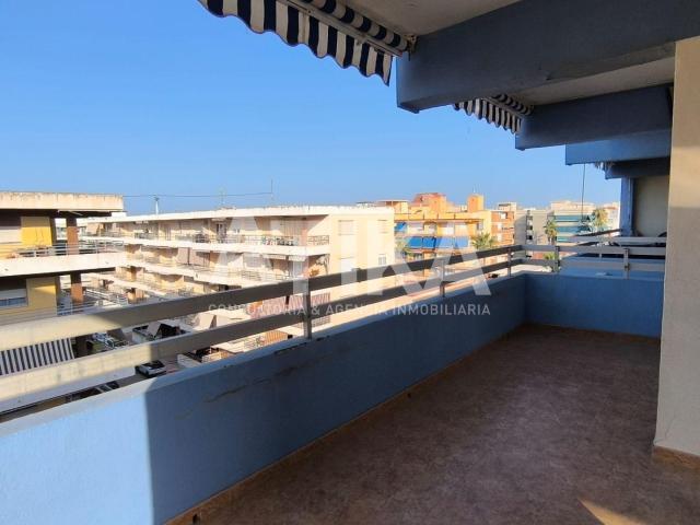 Piso en venta en Daimús, València / Valencia
