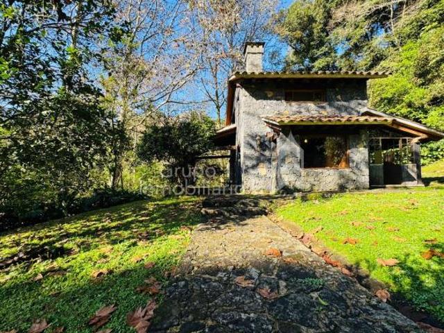 Cabaña con amplio terreno en Coatepec