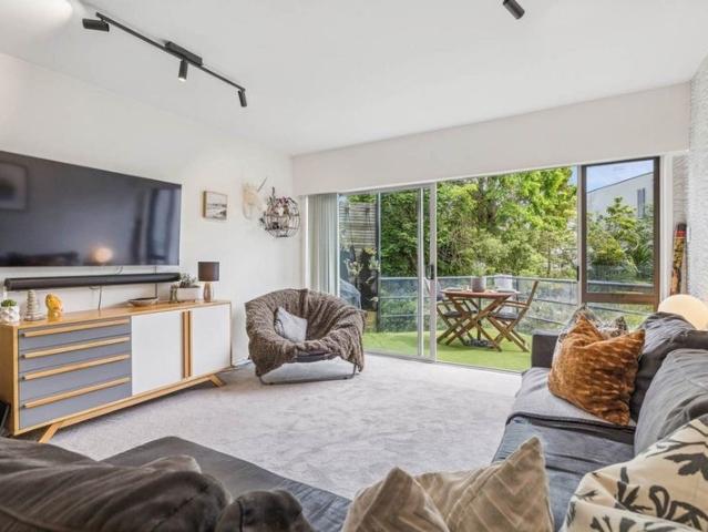 House for rent in Herne Bay, Oroua County