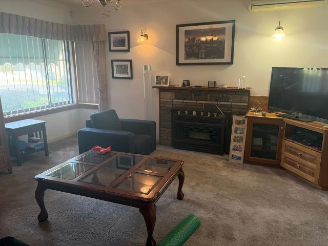 Room for rent in Geelong, Victoria