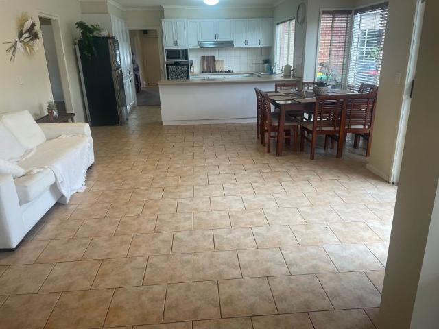 Room for rent in Geelong, Victoria