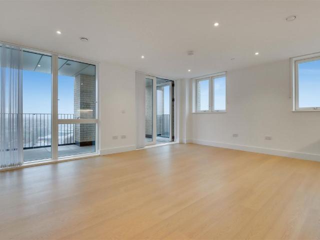 Apartment for rent in London Borough of Lambeth, Greater London