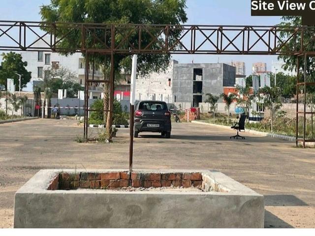 Land for sale in Hariana