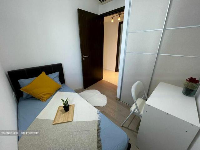 Condominium for sale in Hougang, 19 North East, Hougang