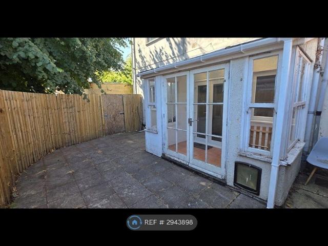Apartment for rent in Charminster, Bournemouth