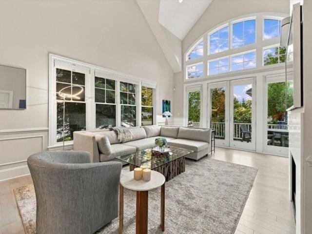 Condo for sale in Hingham, Plymouth County