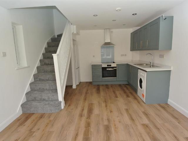 House for rent in Egham Wick, Row Town