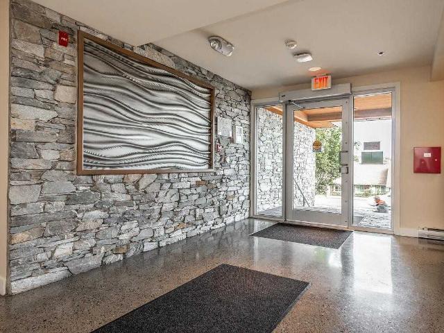 Apartment for rent in Saanich, British Columbia