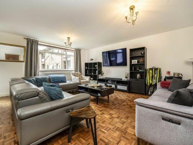 Apartment for rent in Cat Hill, Isle Of Man