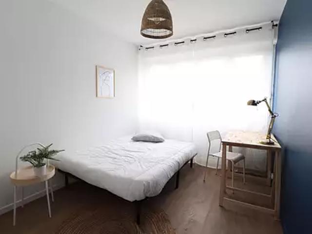 Appartement location à Le Val, Hérouville-Saint-Clair