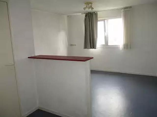 Appartement location à Le Val, Hérouville-Saint-Clair