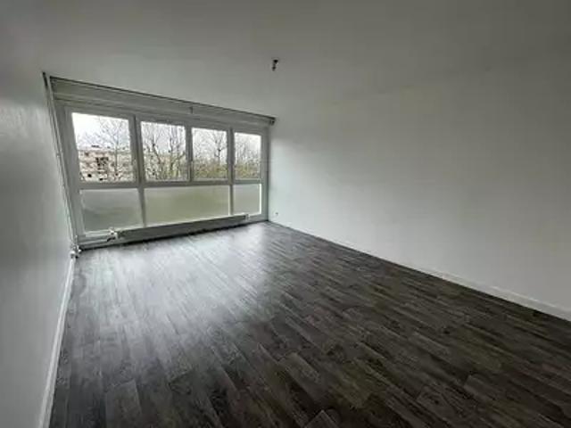 Appartement location à Le Val, Hérouville-Saint-Clair