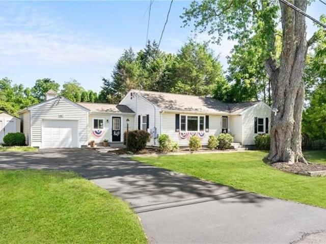 House for sale in Cumberland, Rhode Island