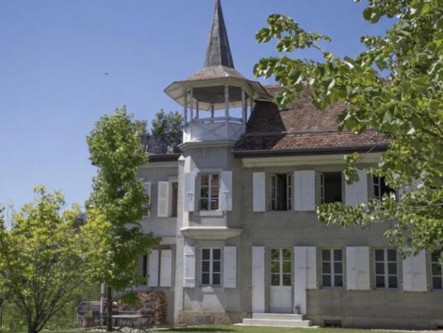 Haus kaufen in Moudon, Waadt