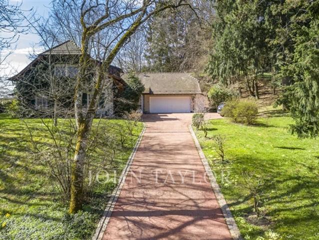 Einfamilienhaus kaufen in Savigny, Waadt