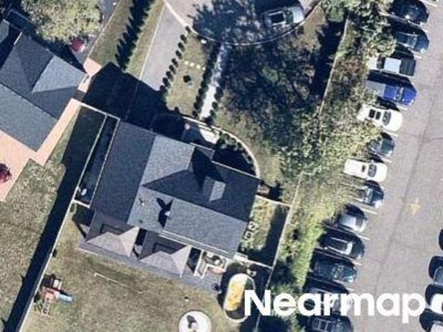 House for sale in Teaneck, New Jersey