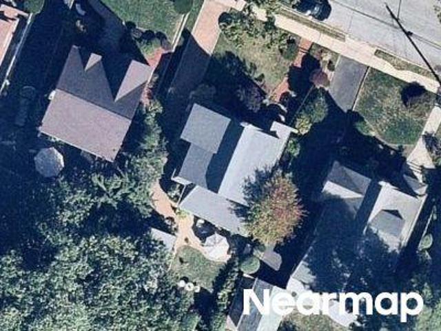 House for sale in Teaneck, New Jersey