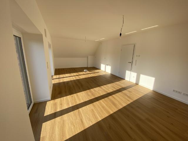 Dachgeschosswohnung kaufen in Bad Zwischenahn, Niedersachsen