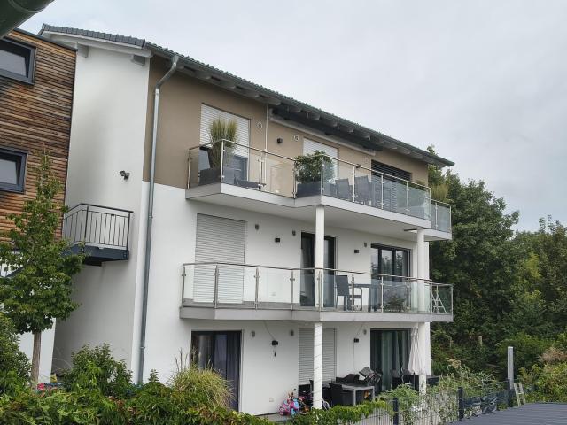 Dachgeschosswohnung kaufen in Abtsdorf, Bayern