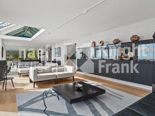 Haus kaufen in Perroy, Waadt