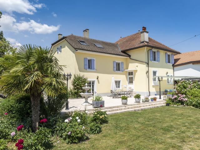 Einfamilienhaus kaufen in Giez, Waadt