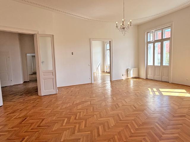 Wohnung kaufen in Rossau, Wien