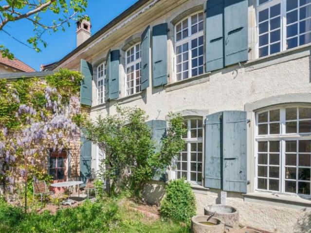 Haus kaufen in Orbe, Waadt