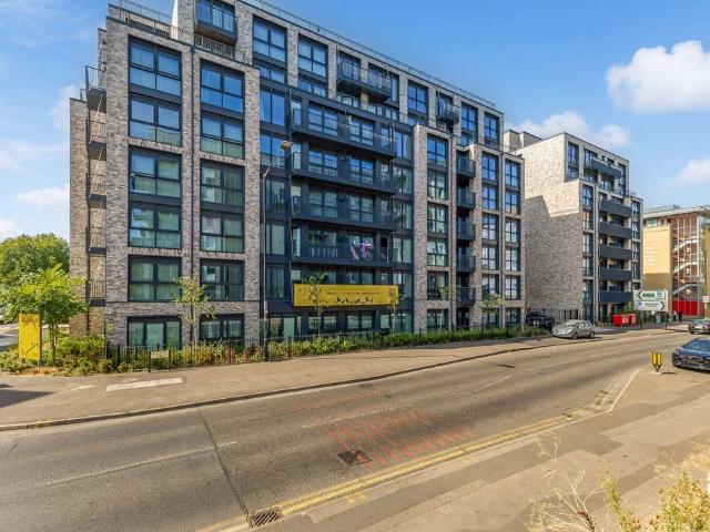 Apartment for rent in Chalvey, Slough