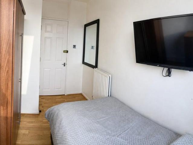 House for rent in Roehampton, Greater London