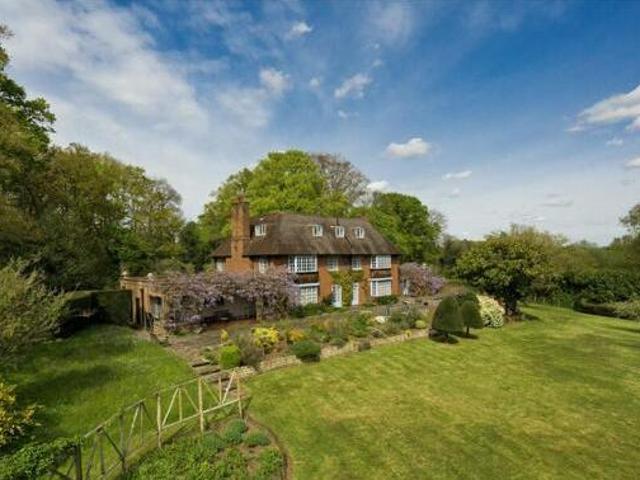 House for sale in Surrey