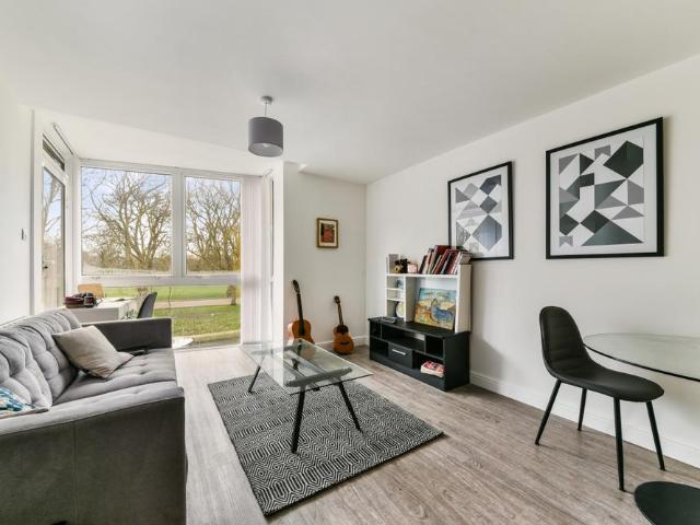 Apartment for rent in Old Ford, Bow