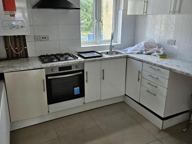 Apartment for rent in Ponders End, Greater London