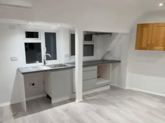 Studio for rent in Enfield Wash, Greater London