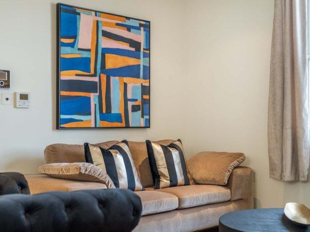 Apartment for rent in Mayfair, Isle Of Man