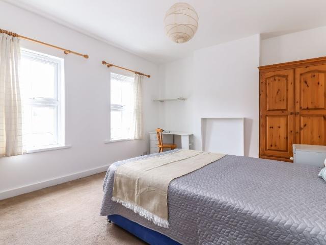 House for rent in Robin Hood, Oxford