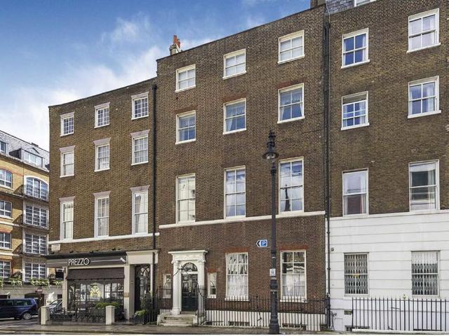 Apartment for rent in Mayfair, Greater London