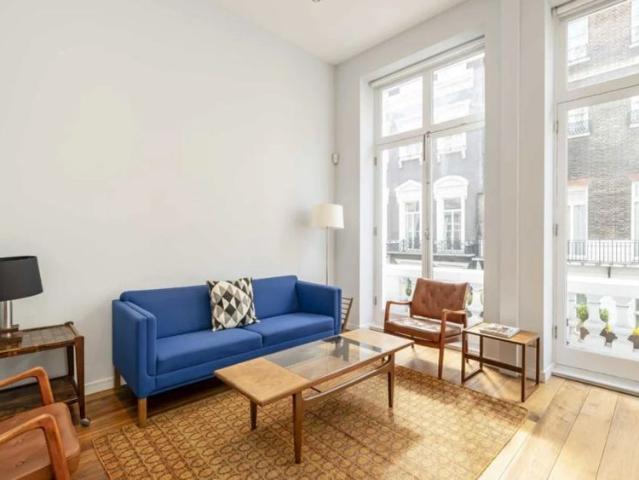 Apartment for rent in Mayfair, Greater London