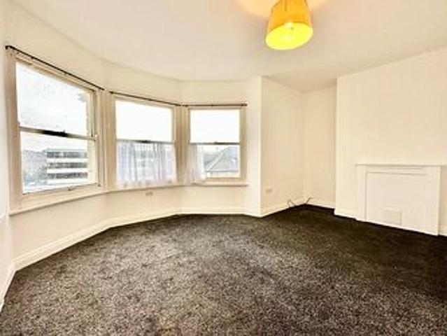 Apartment for rent in West Cliff, Acol