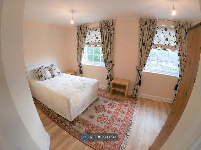 Room for rent in Hertford, Colliers End