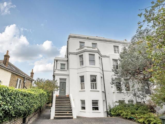 Apartment for rent in Kidbrooke, Greater London