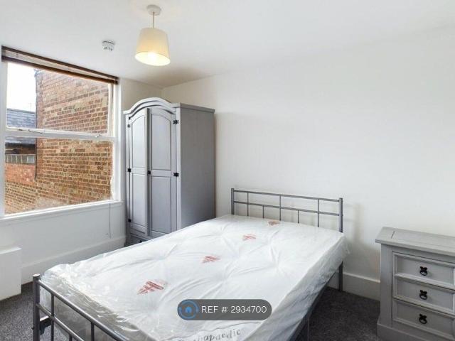 Room for rent in Semilong, Northampton