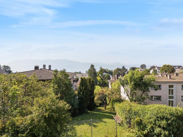 Wohnung kaufen in Pully, Waadt