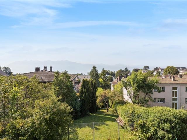 Wohnung kaufen in Pully, Waadt