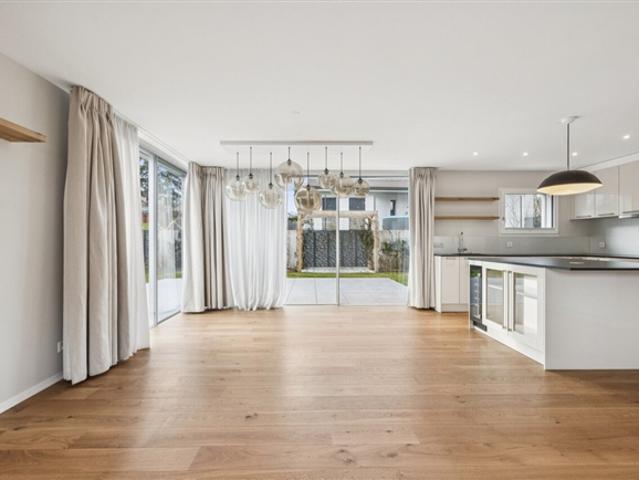 Reihenfamilienhaus kaufen in Nyon, Waadt