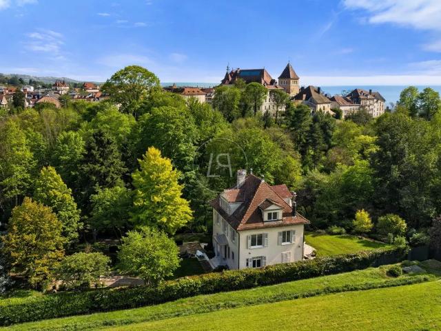 Haus kaufen in Nyon, Waadt