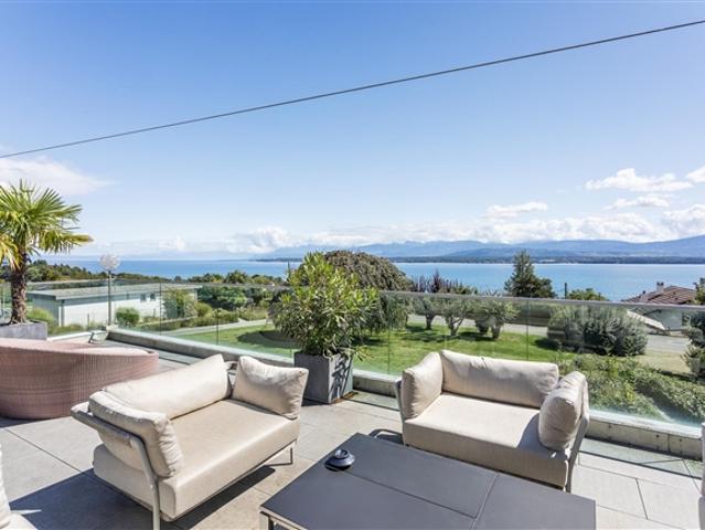 Einfamilienhaus kaufen in Crans-près-Céligny, Waadt