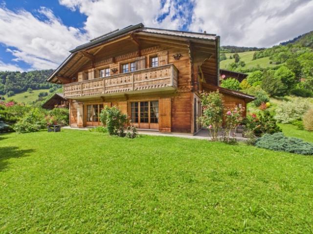 Haus kaufen in Rossinière, Waadt