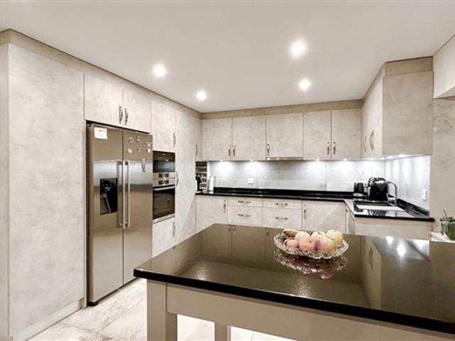 Einfamilienhaus kaufen in Villars-Sainte-Croix, Waadt